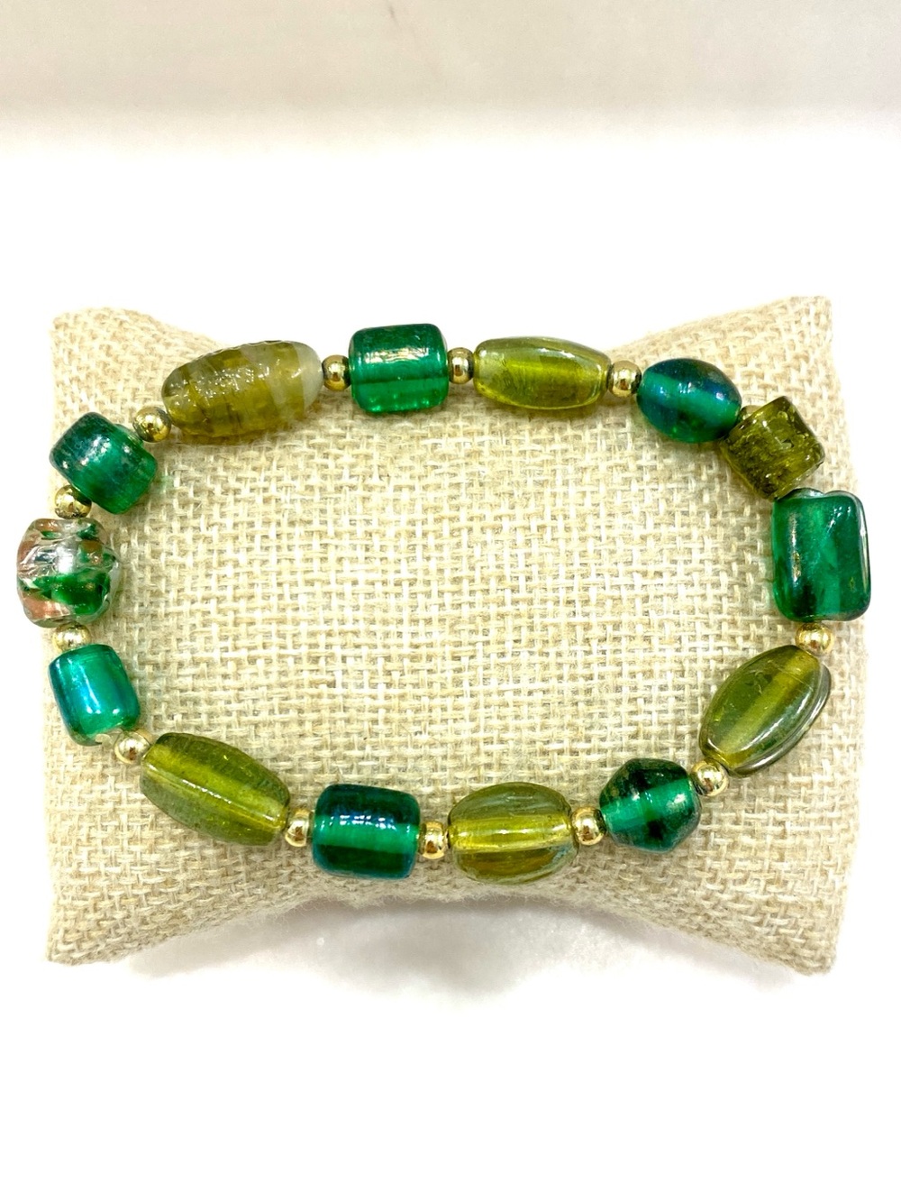 Vintage NWOT Mixed Green Glass Lampwork Nugget Gold Spacer Stretch Bracelet